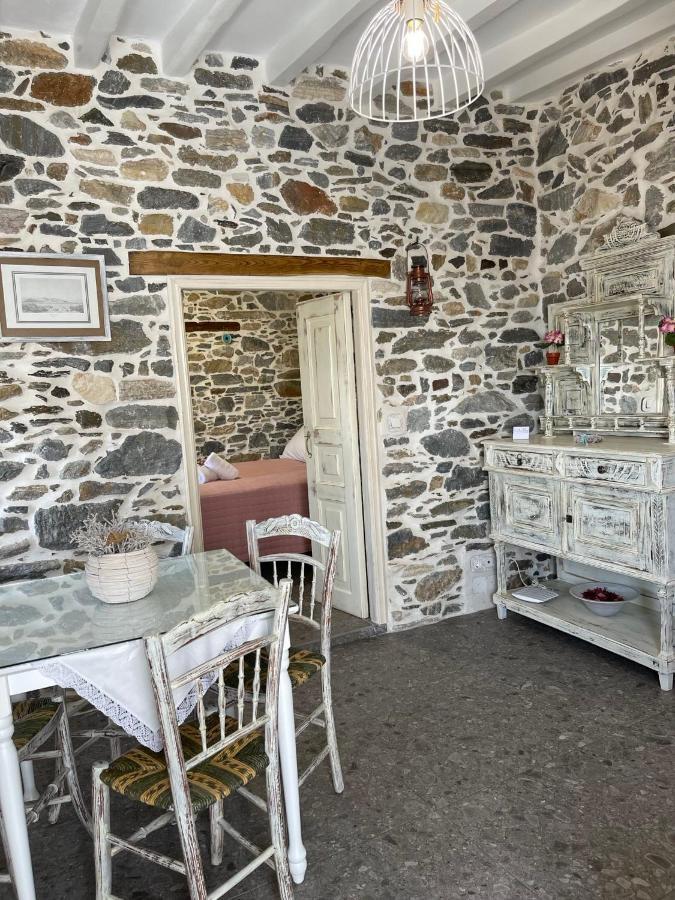 Vila Fimaira 2 Ermupoli Pokoj fotografie